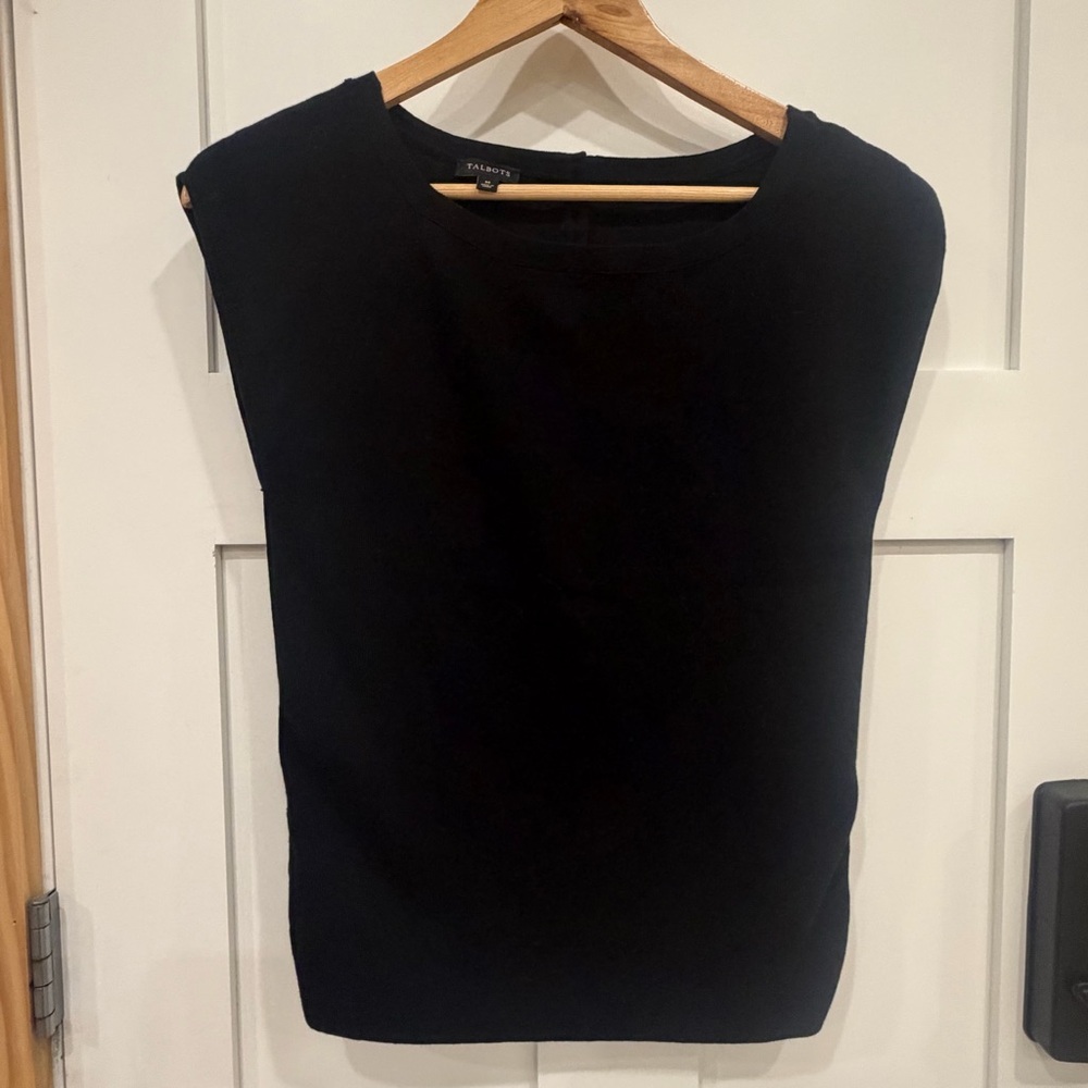 Talbots medium knit shell Black sweater capped sleeve tank top business casual - Picture 4 of 12